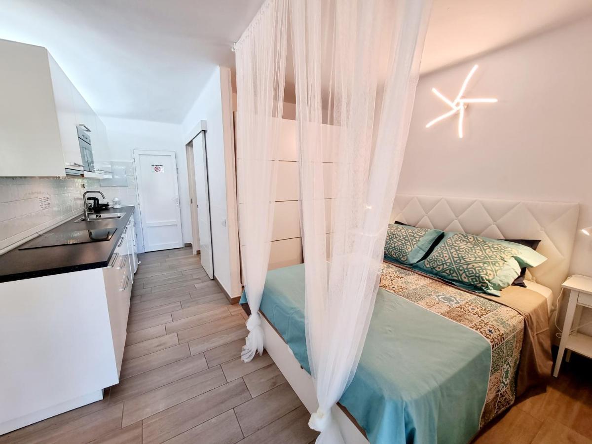 Apartamento Luca 05 En Playa Roca Costa Teguise Kültér fotó