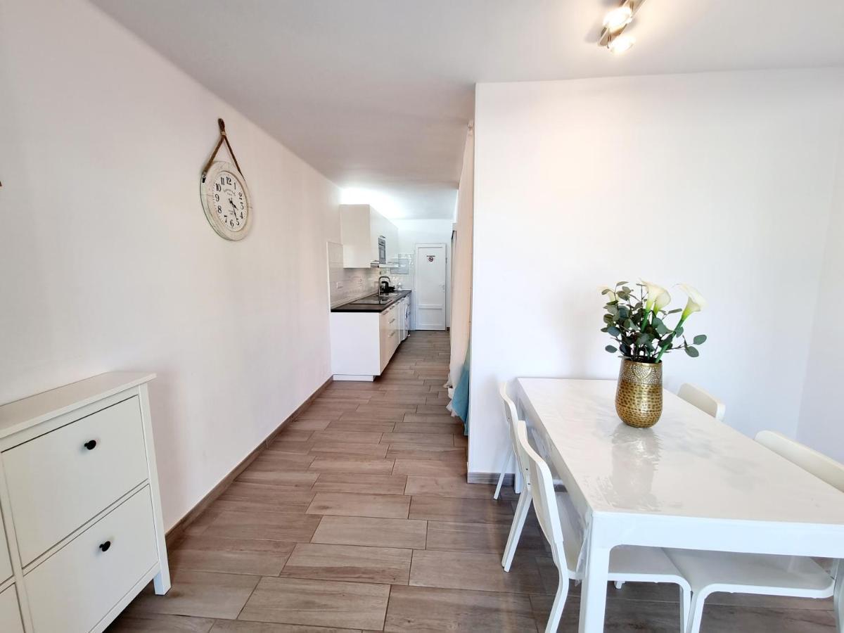 Apartamento Luca 05 En Playa Roca Costa Teguise Kültér fotó