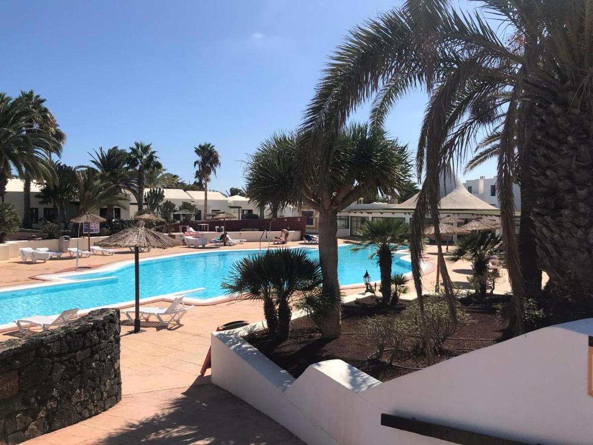 Apartamento Luca 05 En Playa Roca Costa Teguise Kültér fotó